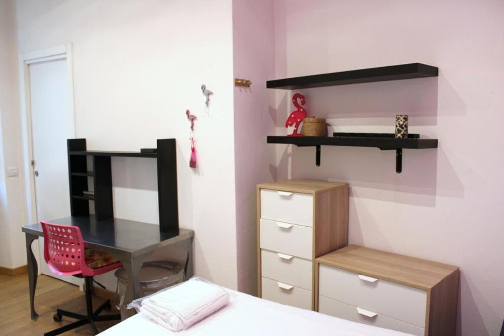 Ampola Home “Flamingo” ミラノ エクステリア 写真
