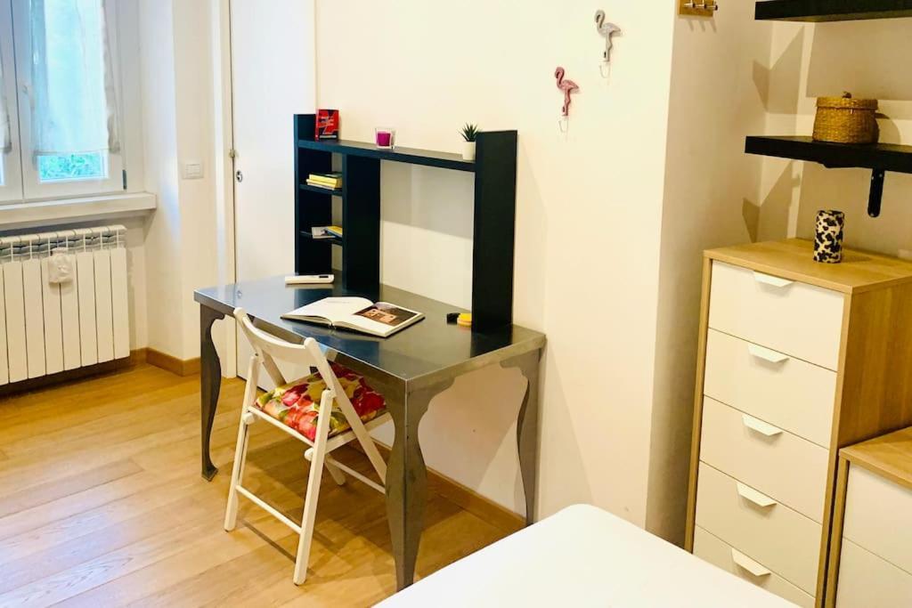 Ampola Home “Flamingo” ミラノ エクステリア 写真
